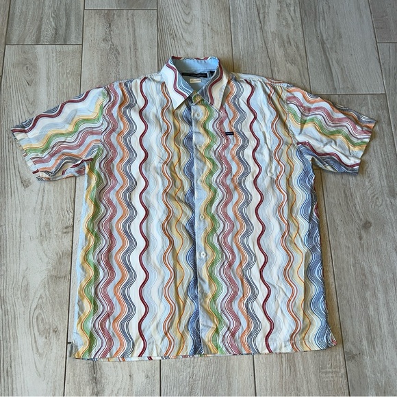 Enyce Men’s Short Sleeve Button Down Shirt Colorful Wavy Stripes Size Large - Picture 5 of 6